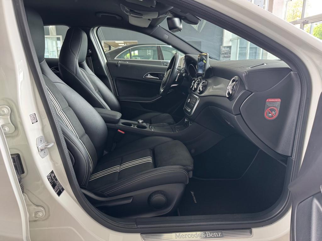 Mercedes-Benz A 220