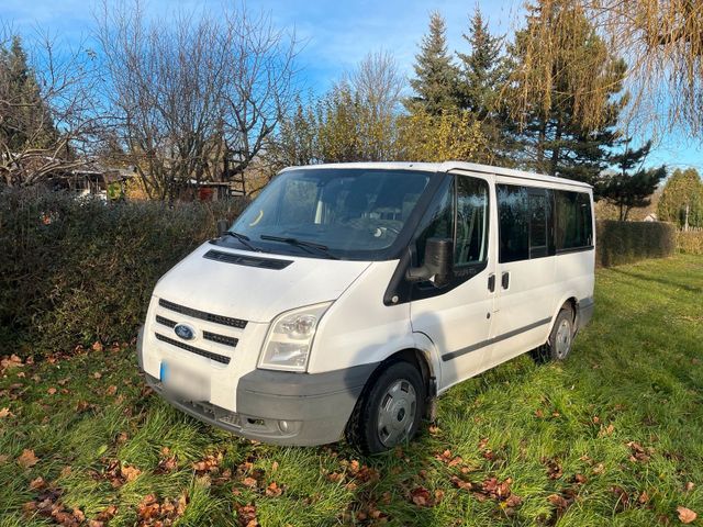 Ford Transit Turneo