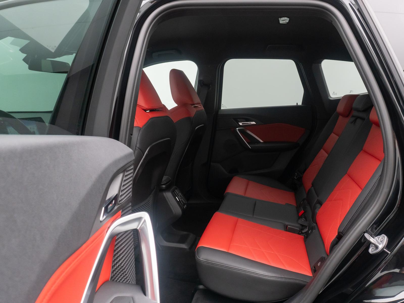 BMW X1 sD20i M Sport AHK 360°ACC HUD DAB Komfort 18", миниатюра 25