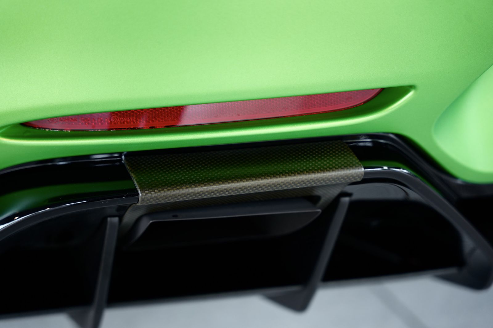 Mercedes Benz Amg Gt R