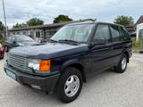 Land Rover Range Rover/ 1 Hand/Vollausstattung/Tüv 08/2025 - Land Rover mit Benzin-Antrieb
