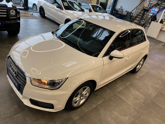 MYAUTOCENTER – Gebraucht- und Jahreswagen mit Werkstattservice in Pfaffenhofen Audi A1 Sportback basis *2. Hand*Klima*Navi*PDC*SHZ*