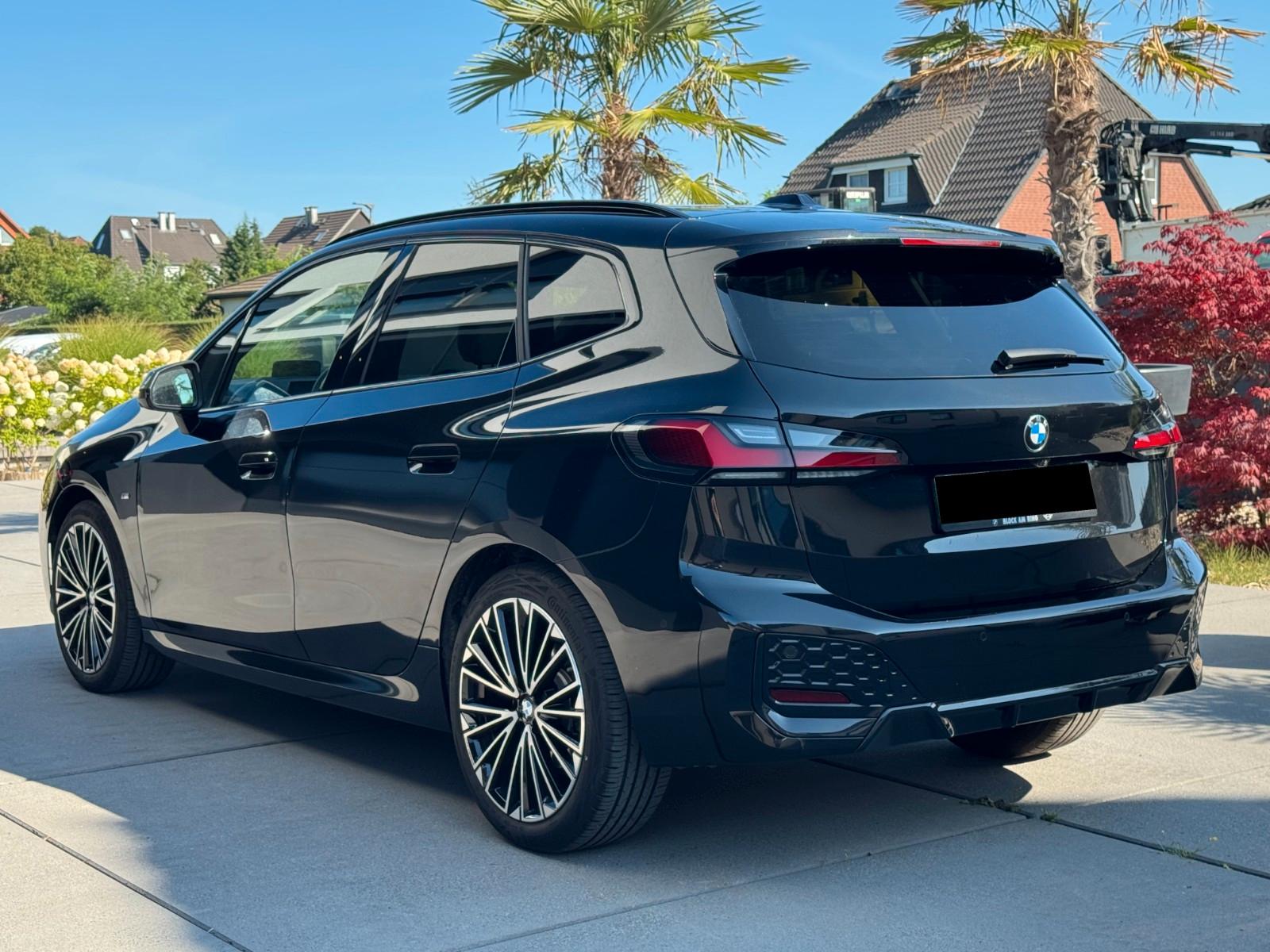 BMW 223i Active Tourer M Sport Pano Leder AHK HEADUP