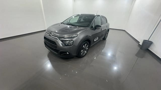 Citroën CITROEN C3 PureTech 110 S&S AUTO Shine - VARI CO