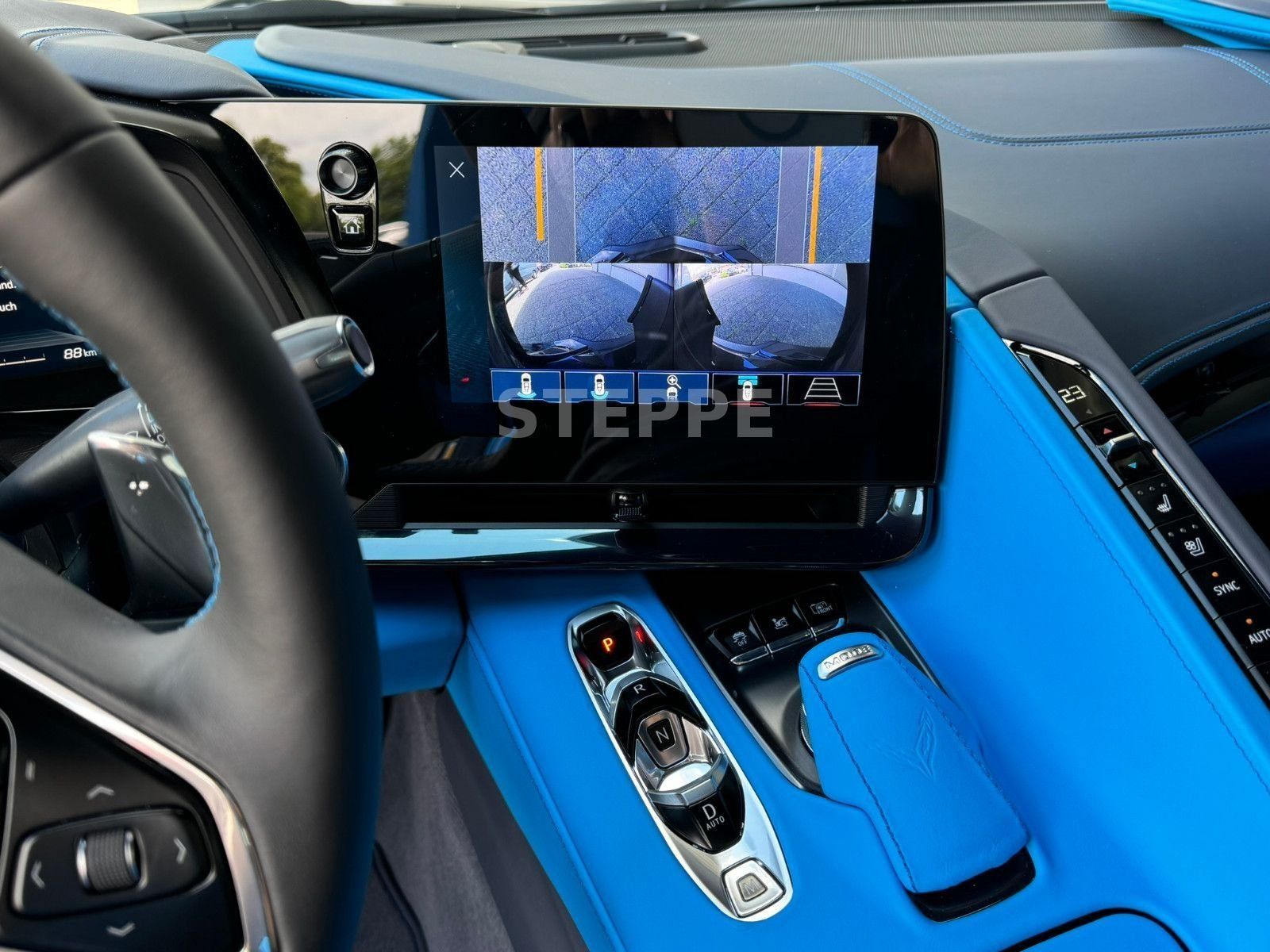 Corvette C8 Stingray Coupe 6,2 V8 3LT Europamodell STEPPE