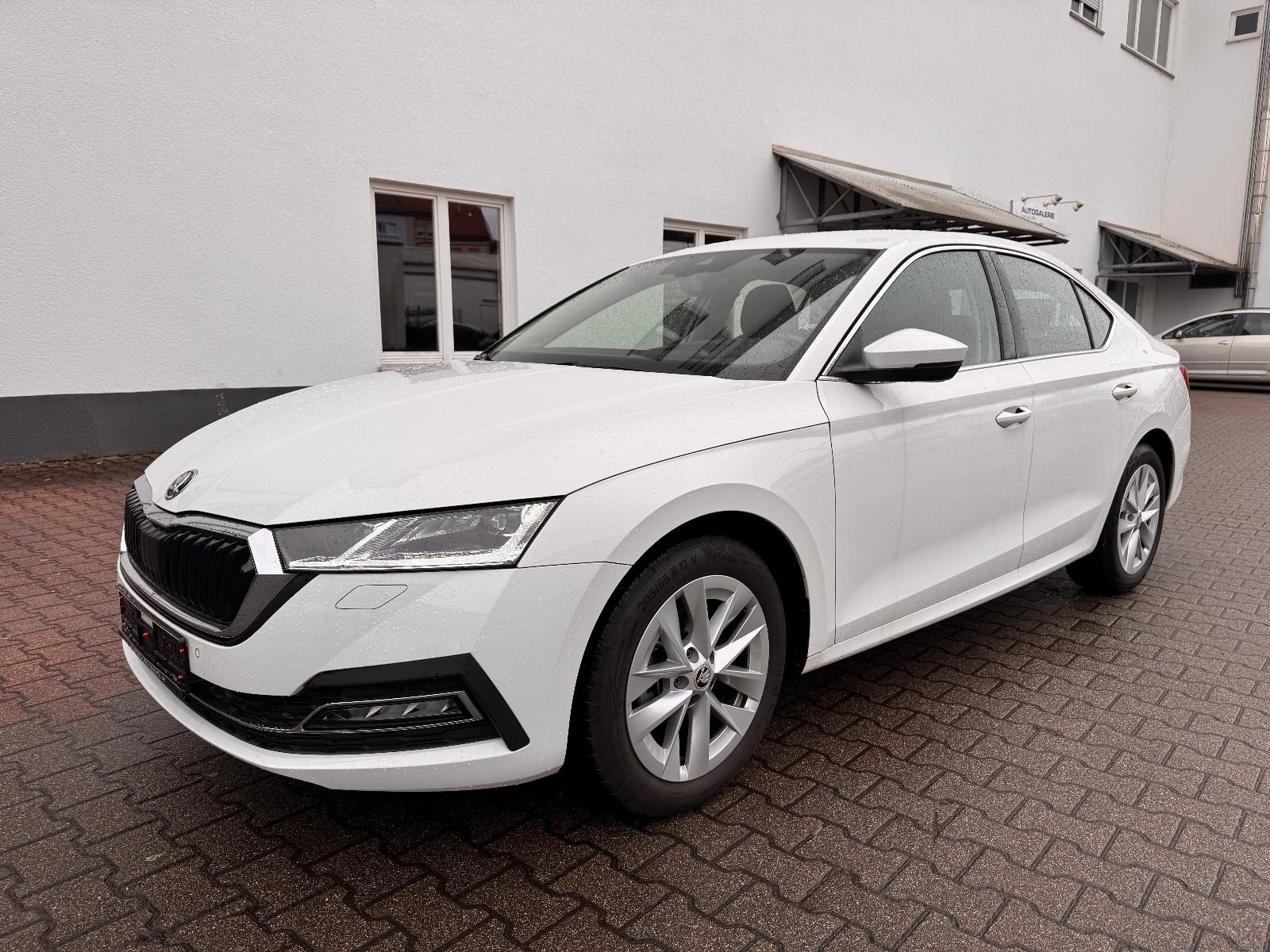 Skoda Octavia 1.5 TSI e-Tec Lim. Style HUD/AHK/MEMORY