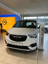 Opel Combo-e Life  Edition Electric - gebrauchte Opel Combo Life aus dem Jahr 2023