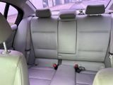 BMW e90 330D - BMW 330: 330d E90