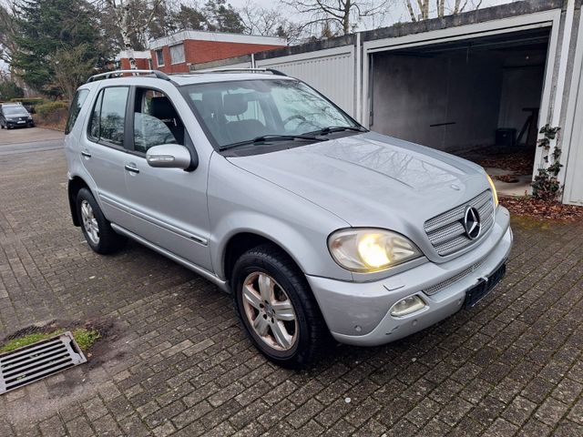 Mercedes-Benz ML 270 Final Edition/Leder/Bose