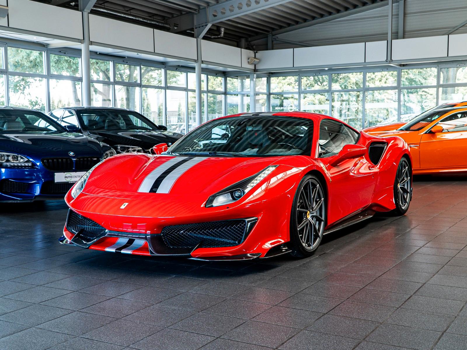 Ferrari 488 Pista