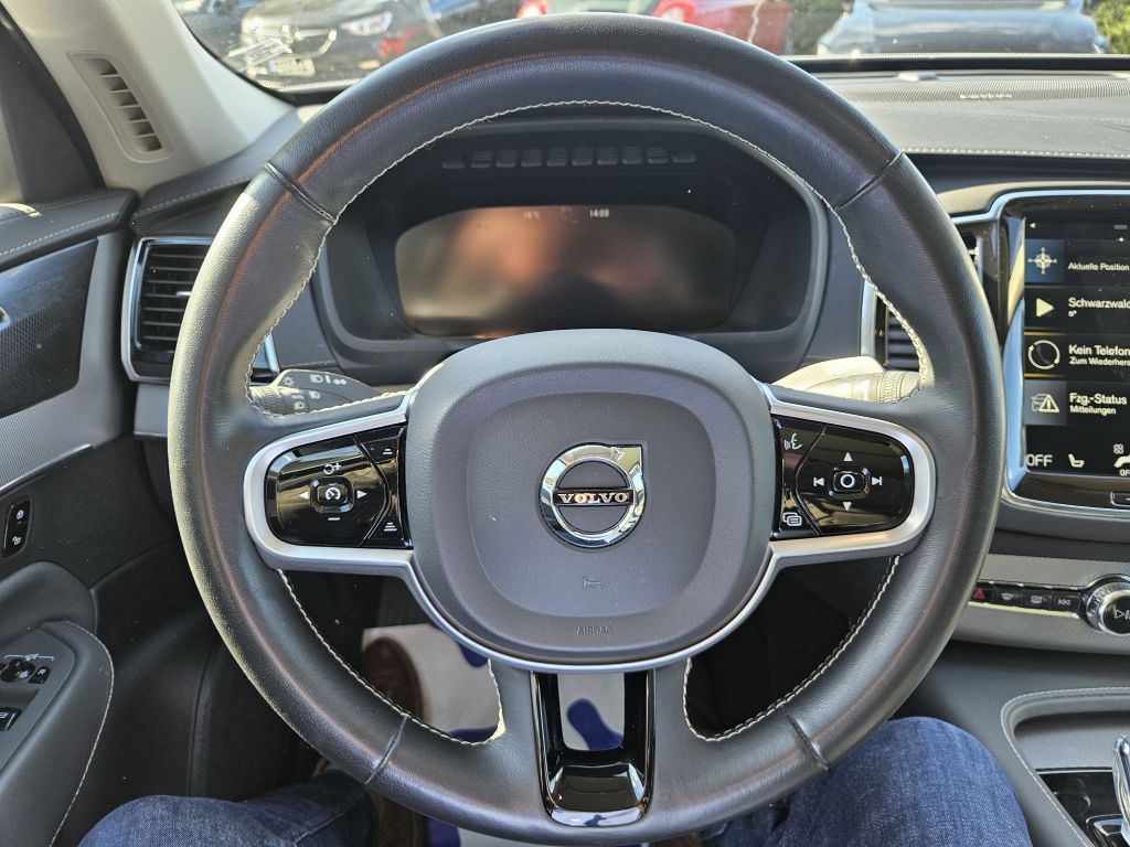 Fahrzeugabbildung Volvo XC90 T8 AWD Inscription+Luft+Nappa+Pano+360+