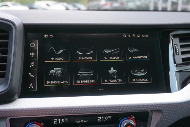 A1 30 TFSI Allstreet Alu 18 RFK LED S-Line Int.