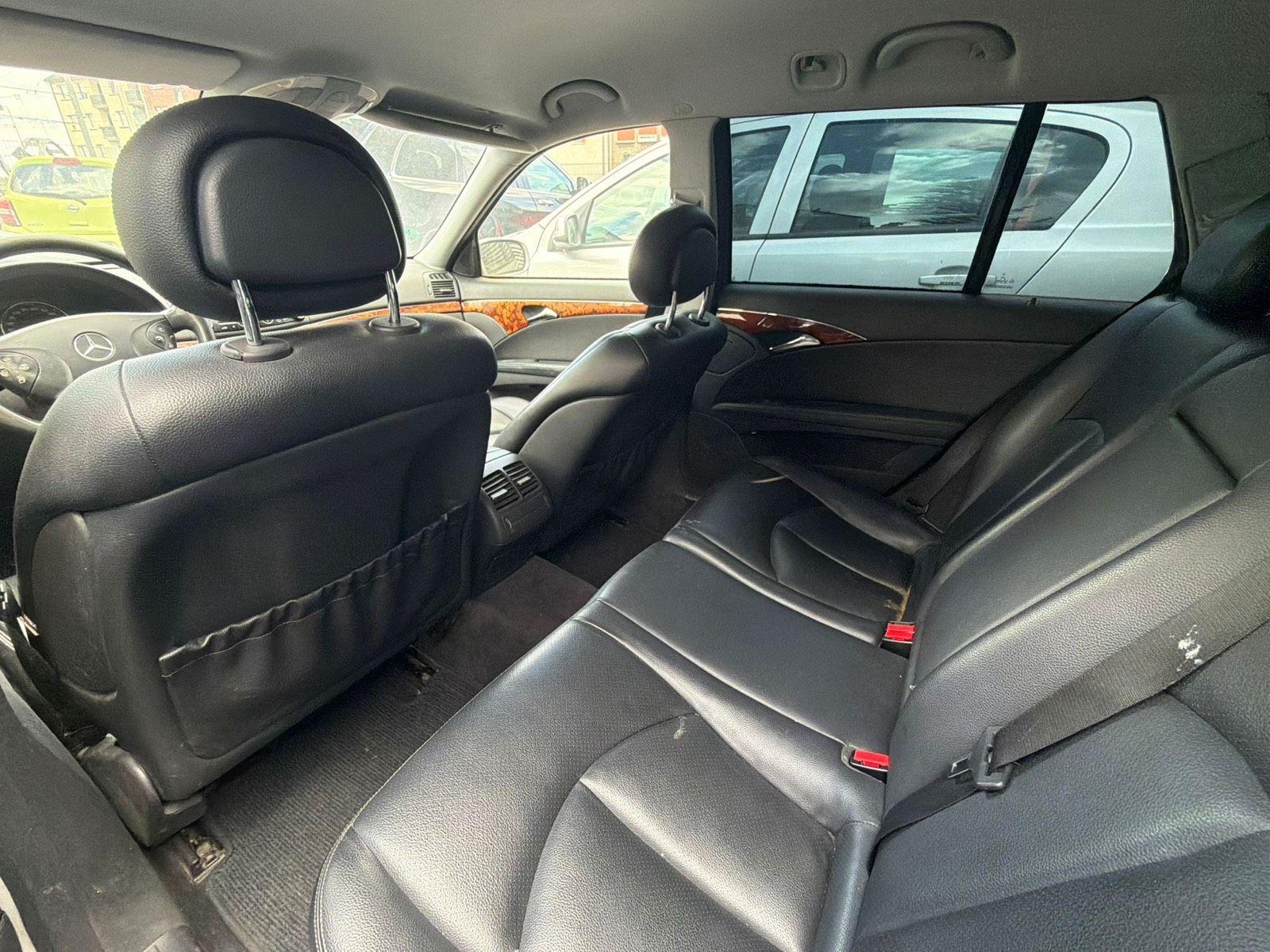 Mercedes-Benz E220 2005 — photo 5
