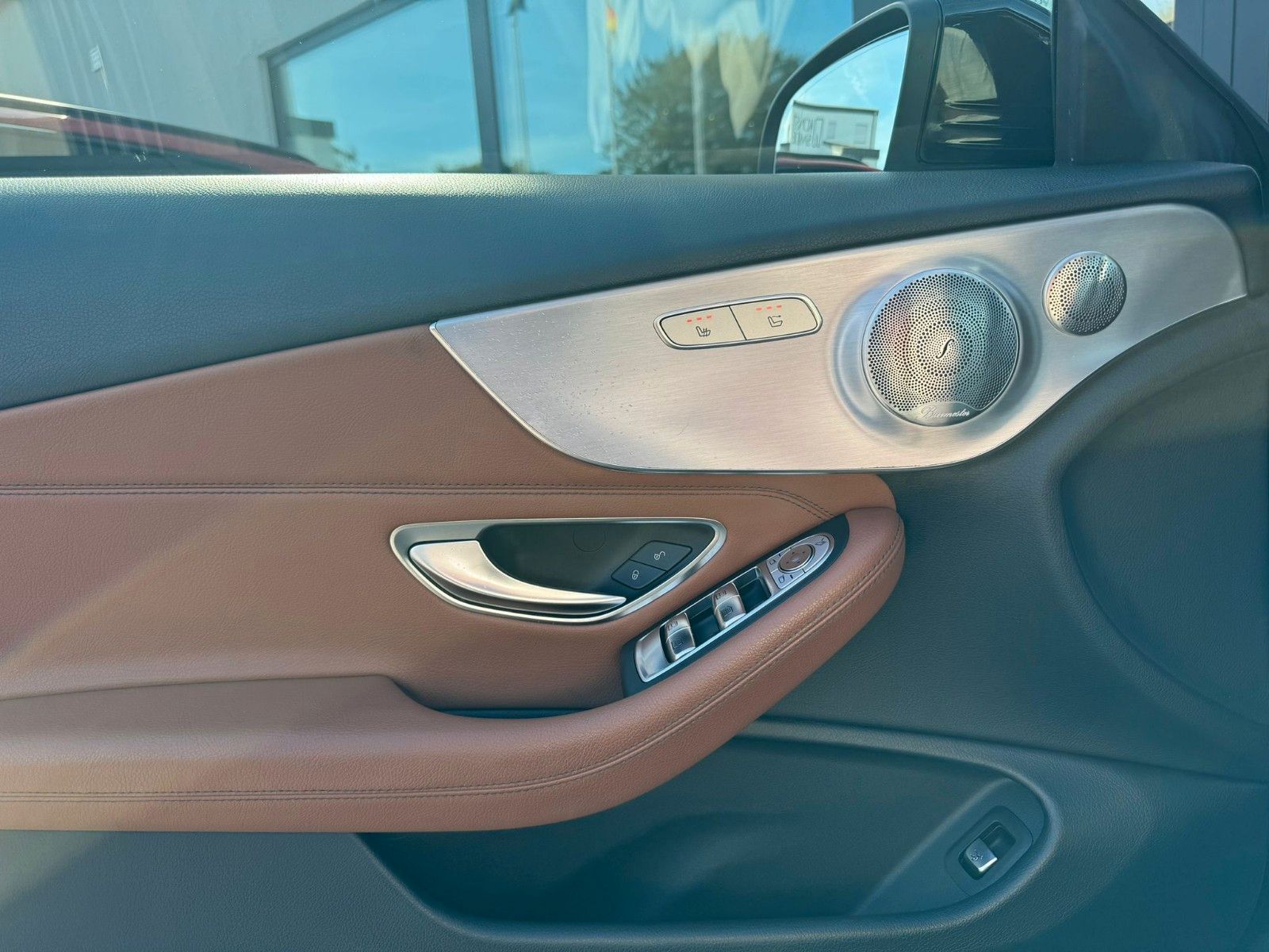 Fahrzeugabbildung Mercedes-Benz C 300 Cabrio AMG-Line