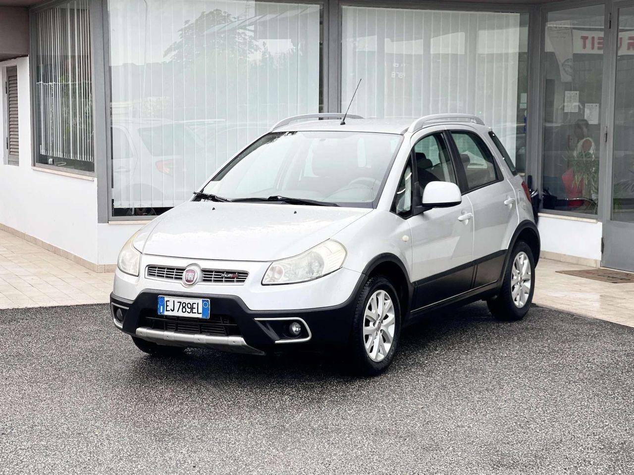 Fiat Sedici 2011 — interior