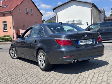 BMW 525 - 12