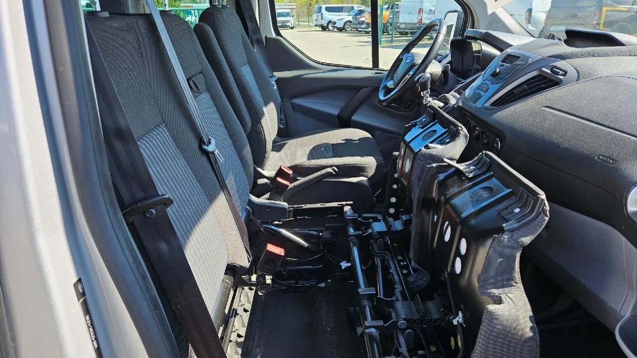 Fahrzeugabbildung Ford Transit/Tourneo Custom Kombi 310 L1 Trend