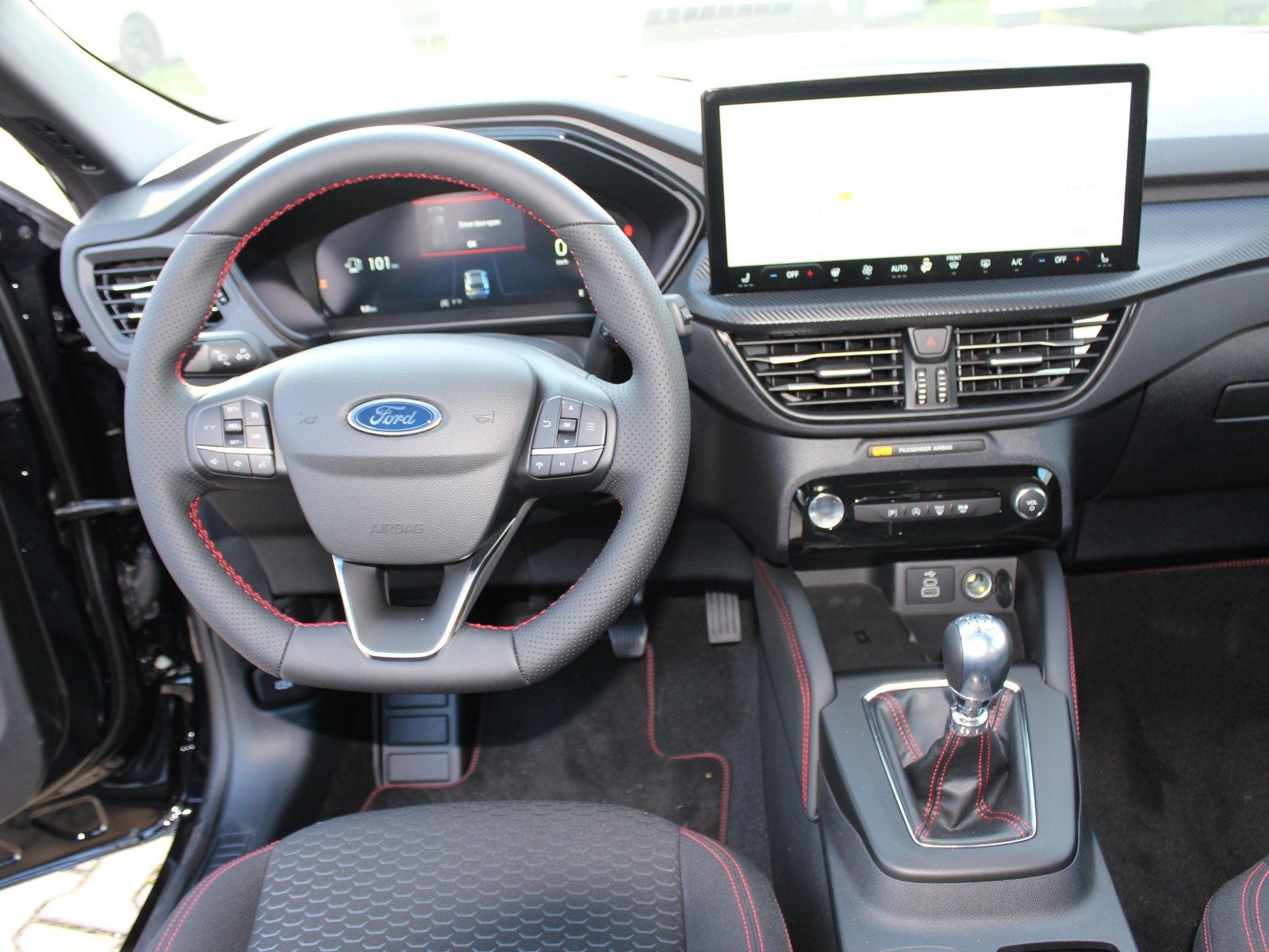 Fahrzeugabbildung Ford Kuga ST-Line