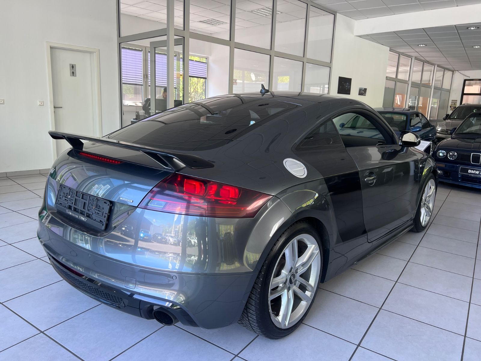 Fahrzeugabbildung Audi TT Coupe/ quattro 2.0 TFSI S line Competetion