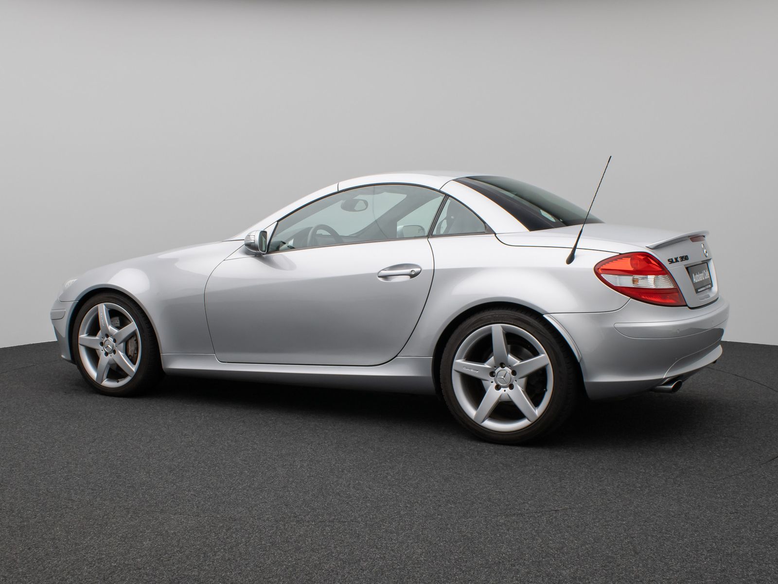 Fahrzeugabbildung Mercedes-Benz SLK 350 Airscarf Navi Sitzhzg Xenon PDC Sport