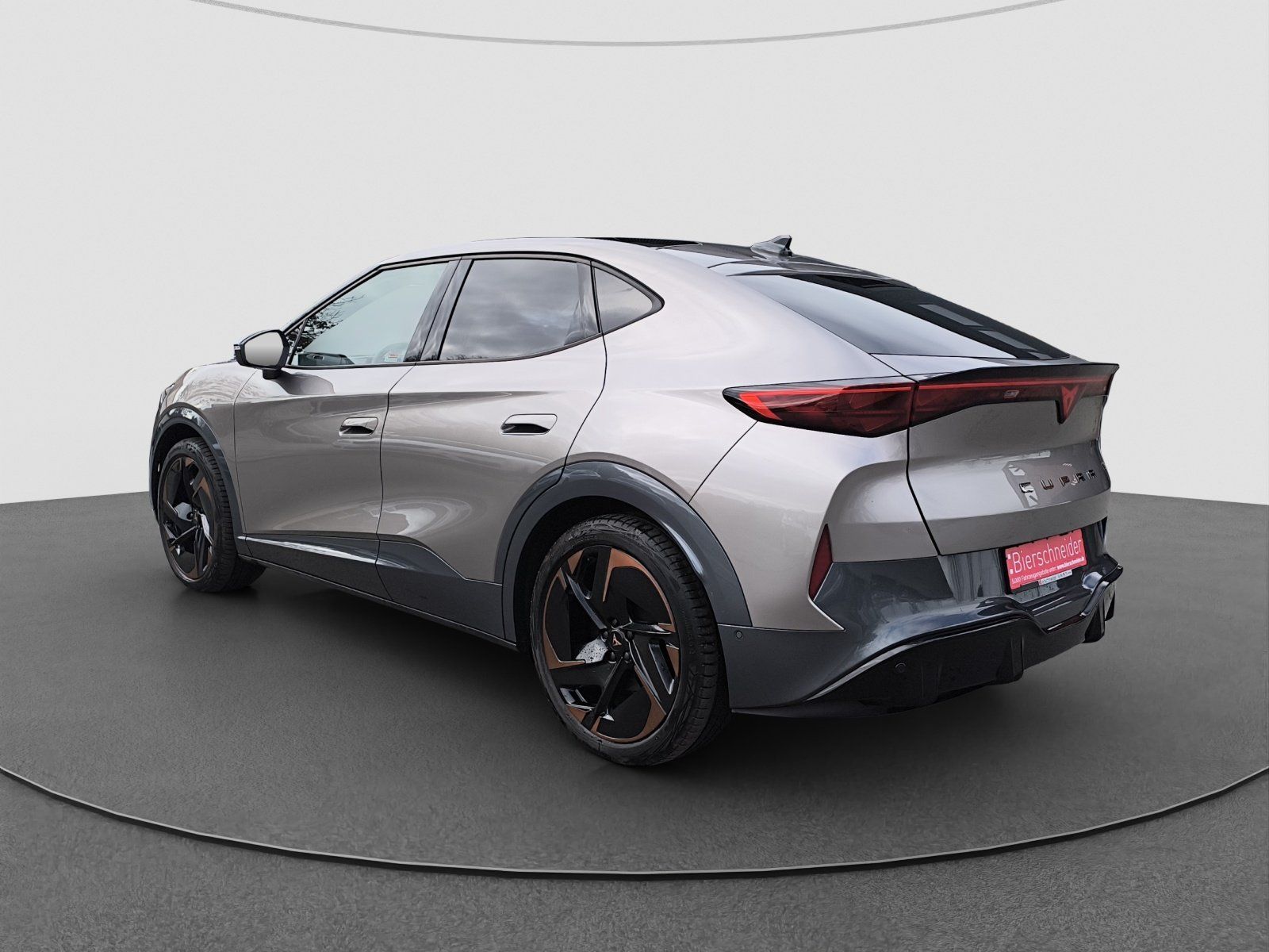 Cupra Tavascan - Bild 8