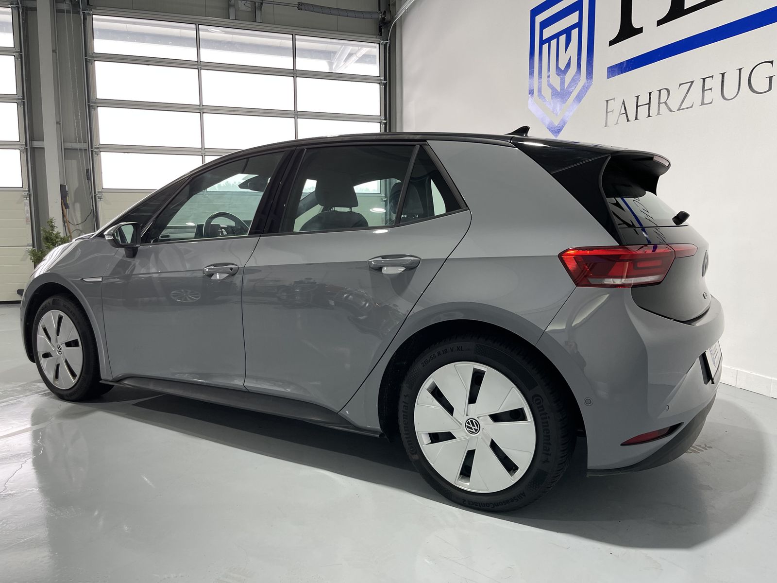 Fahrzeugabbildung Volkswagen ID.3 Pure Performance 110 kW*LED*Cam*Navi*SHZ*