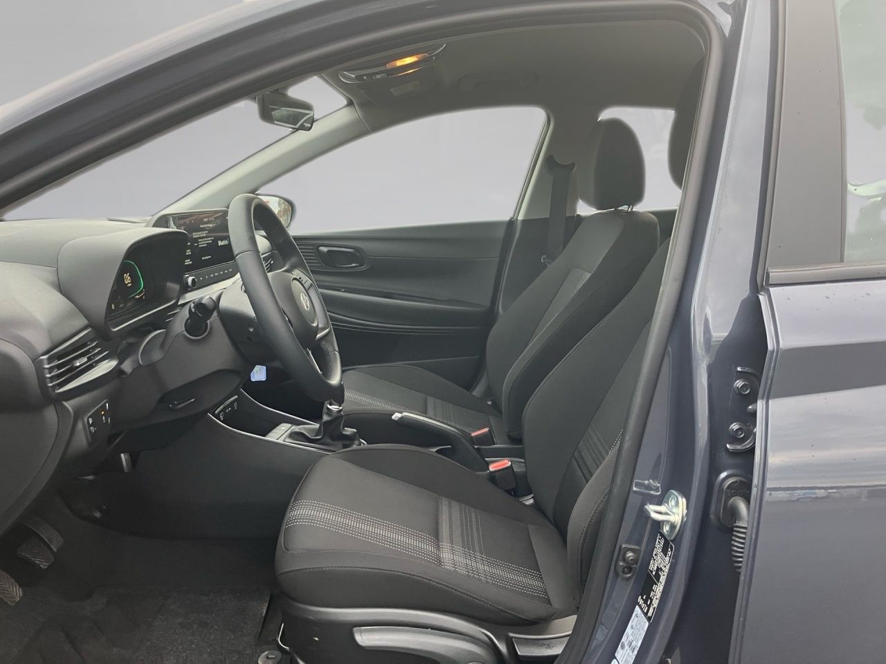 Fahrzeugabbildung Hyundai i20 SELECT *Funktionspak.* NAVI*CARPLAY*