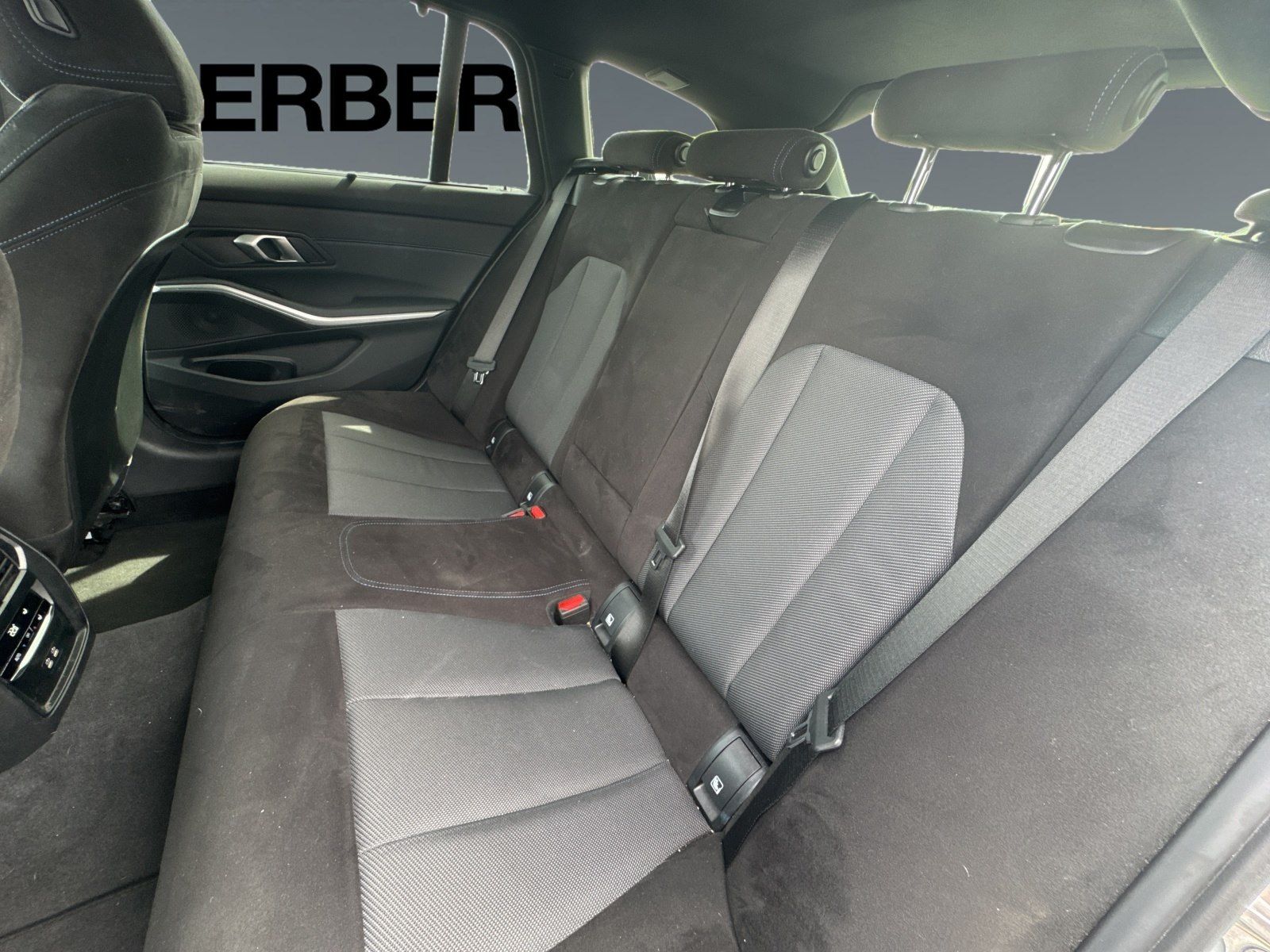 BMW 330 - Bild 12