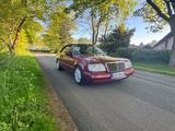 Mercedes-Benz E 220 E 220 Cabrio H-Zulassung  - gebrauchte Mercedes-Benz E 220 aus dem Jahr 1995