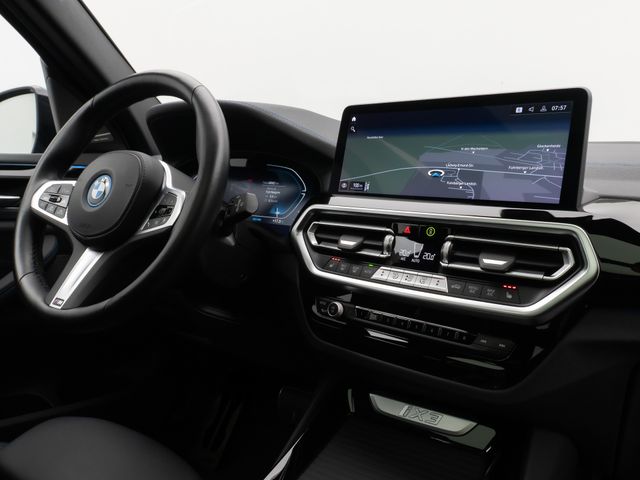 Foto Nummer 37: BMW iX3