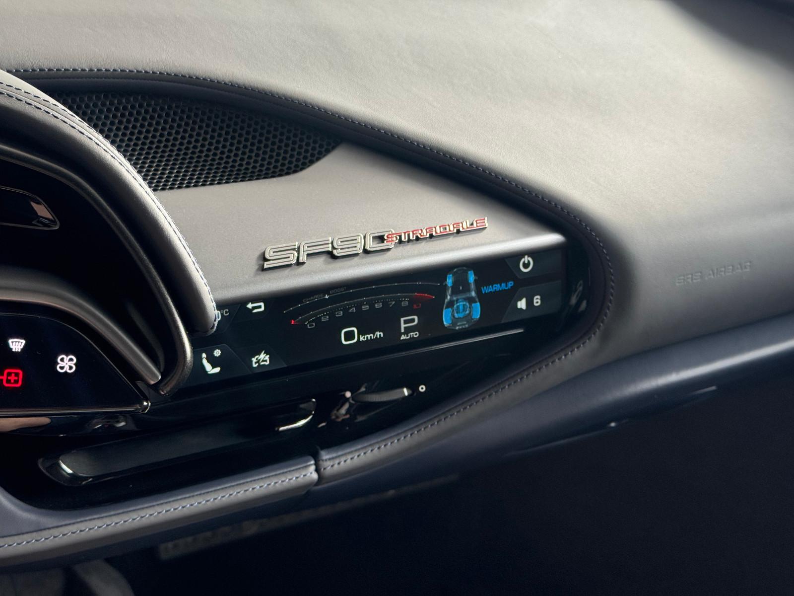 Ferrari SF90 Stradale Two-Tone Lift JBL CarPlay Approved