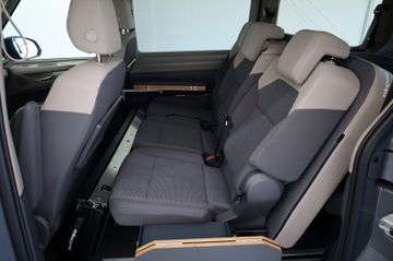 Volkswagen T7 Multivan - 7