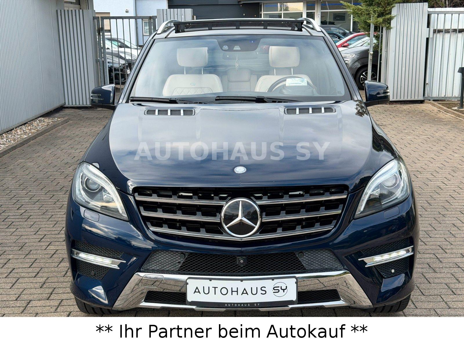 Mercedes-Benz ML500 4Matic AMG*VOLL*HEADUP-360°-PANO-LEDER-MEM