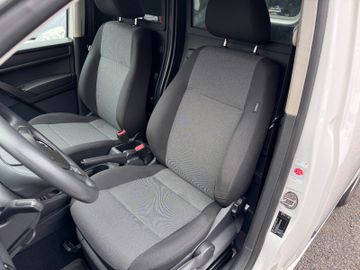 Volkswagen Caddy - 10