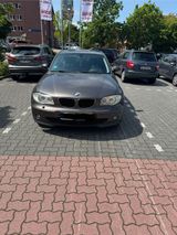 BMW 1er in Top Zustand - BMW aus 2005: 1er