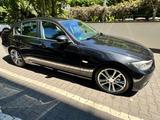 BMW 320 d *NAVI- PROF*STANDHEIZUNG*XENON*KEYLESS - gebrauchte BMW 320 aus dem Jahr 2011