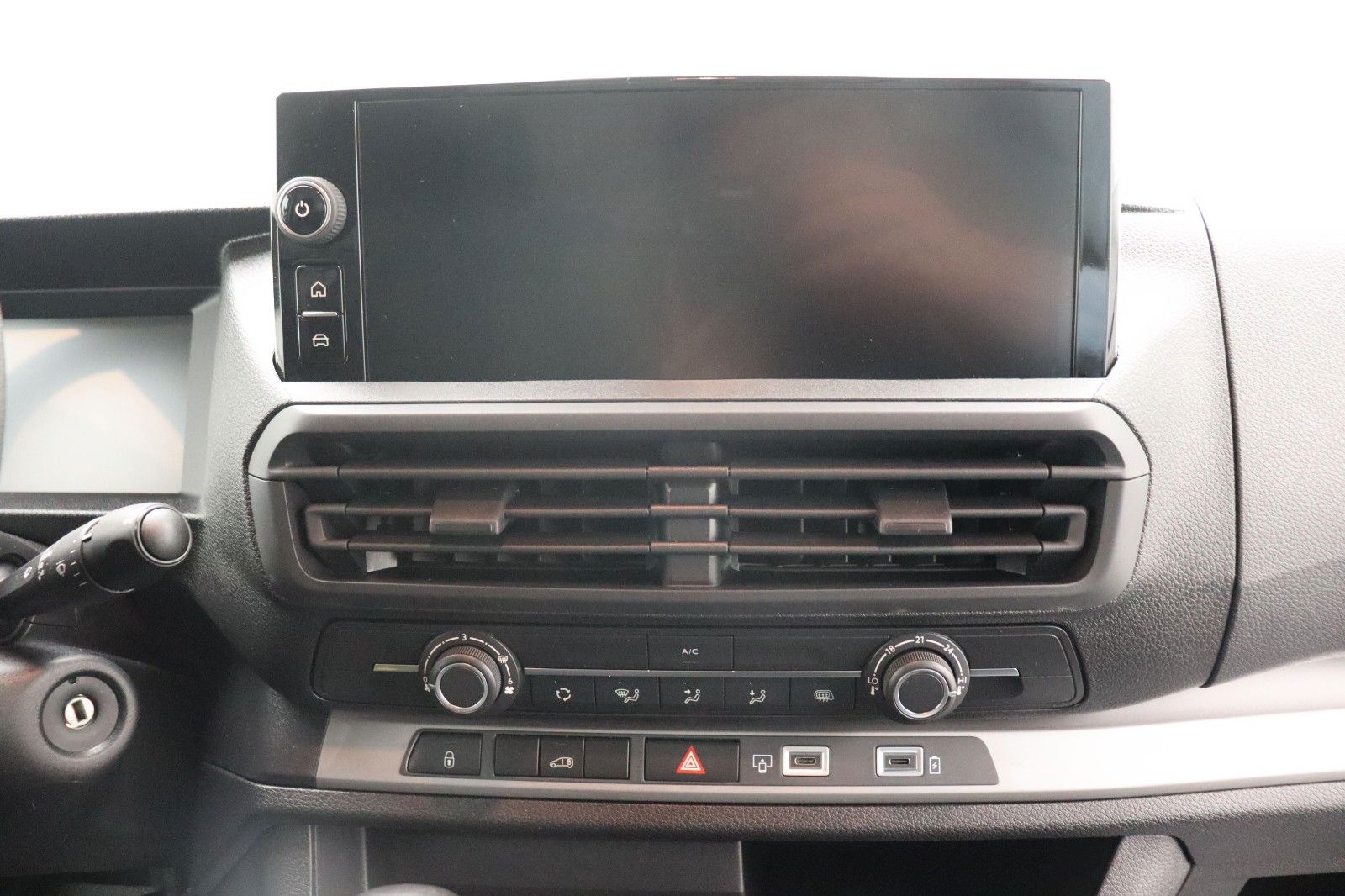Fahrzeugabbildung Fiat Scudo Serie 3 L2 KaWa 1.5 120 MT6 S&S AHK