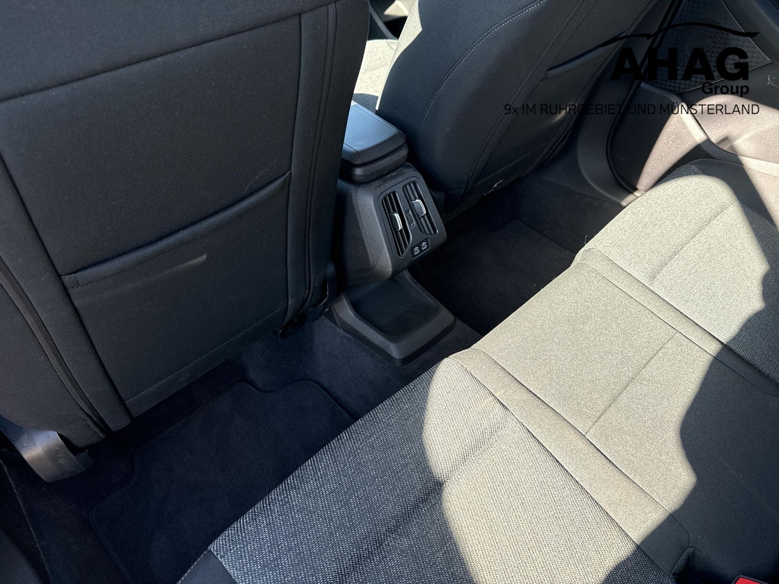 BMW 218 Active Tourer - Bild 13