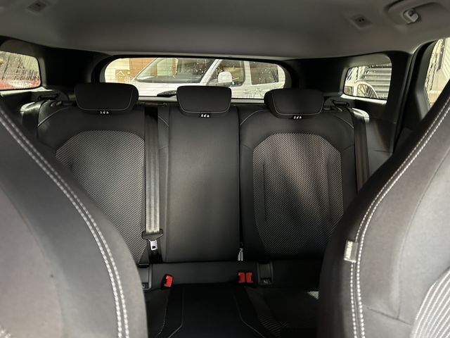 Ford Explorer Select RWD