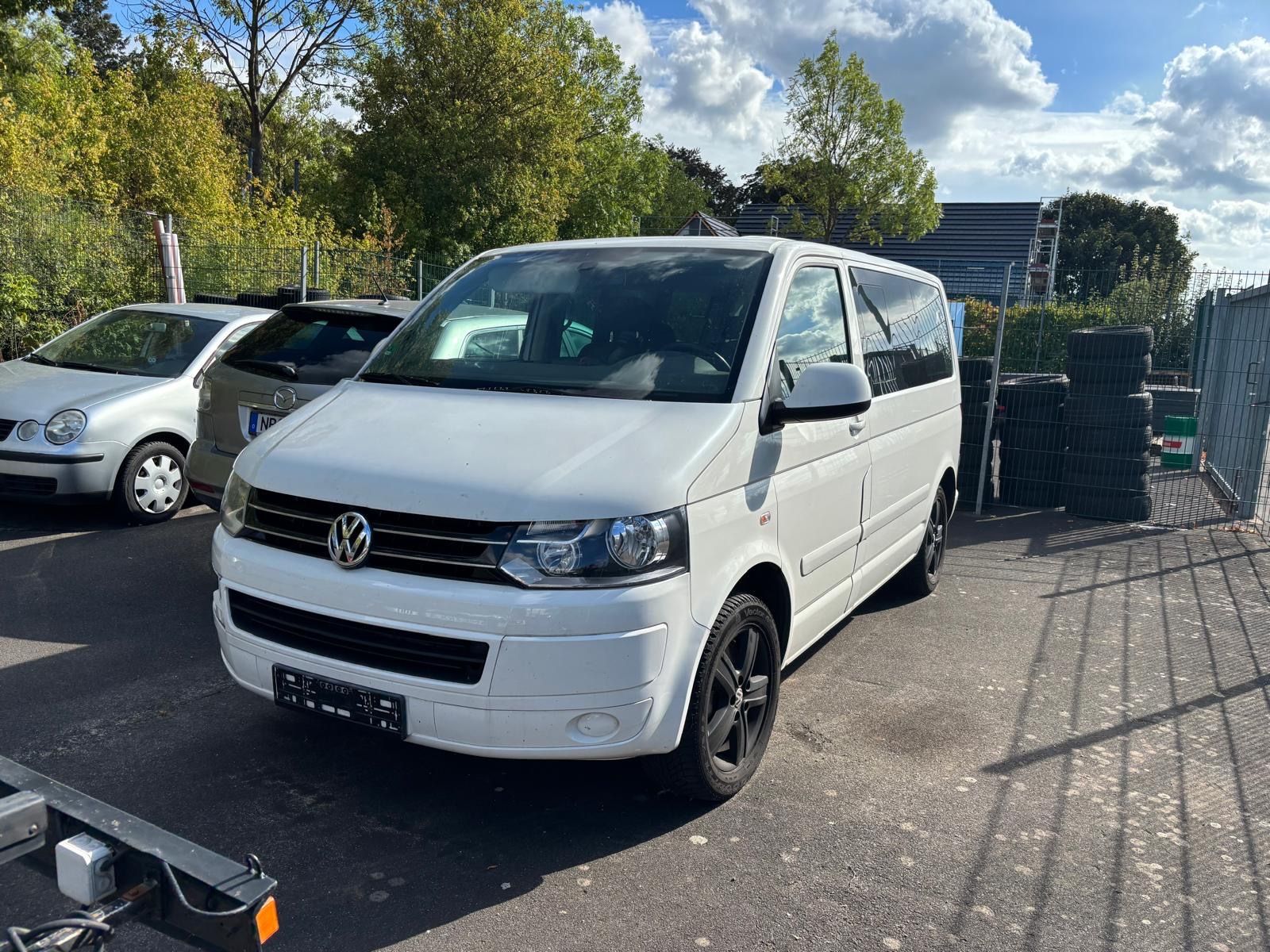 Volkswagen Volkswagen T5 Caravelle 8 Sitzer Top Zustand