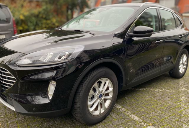 Ford Kuga 2.5 PHEV Titanium CVT el. schwenkbare AHK