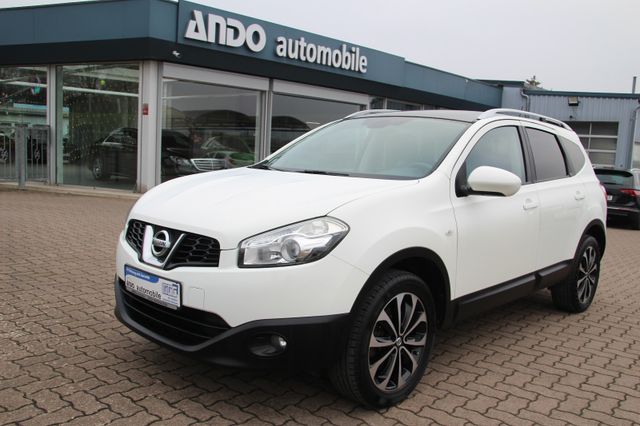 Nissan Qashqai +2 I-Way 4X4 Klimaauto./Navi/Panora/AHK