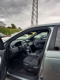 Land-Rover Discovery Sport - 12
