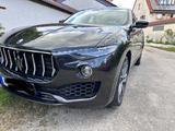 Maserati Levante Diesel 3.0 V6 202kW 4x4 Auto -Q4 - Maserati Levante von privat