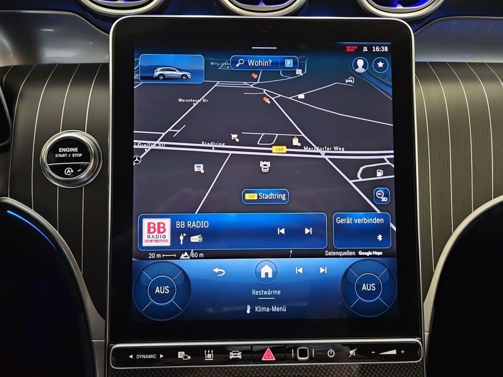 Fahrzeugabbildung Mercedes-Benz GLC 300 d 4M AMG AHK Airmatic Pano Massage SDHZ