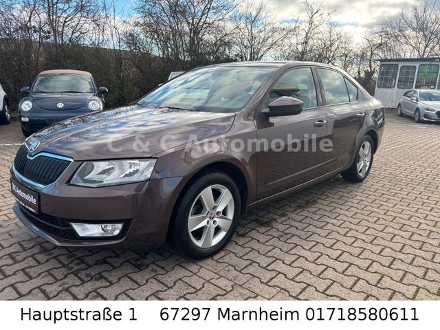 Skoda Octavia Lim. 1.6 TDI Ambition/8-fach-bereif