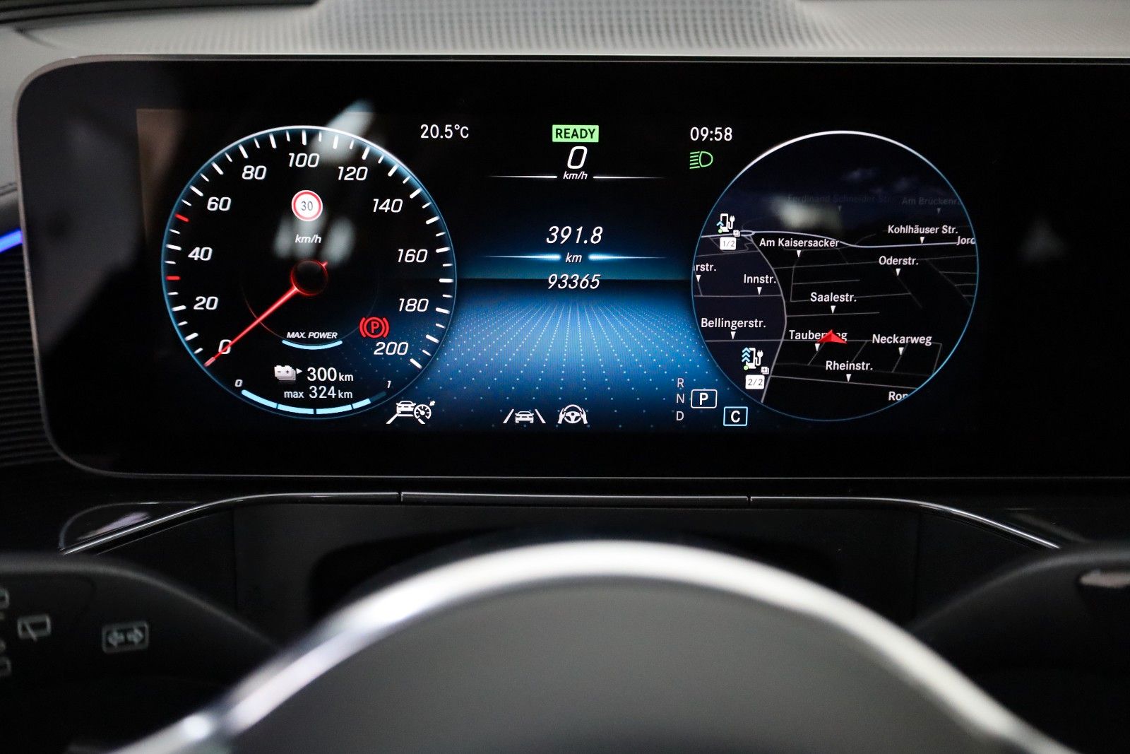 Fahrzeugabbildung Mercedes-Benz EQC 400 4M,Leder,HUD,360°Kam.,SD,ACC,Sitzlüftung