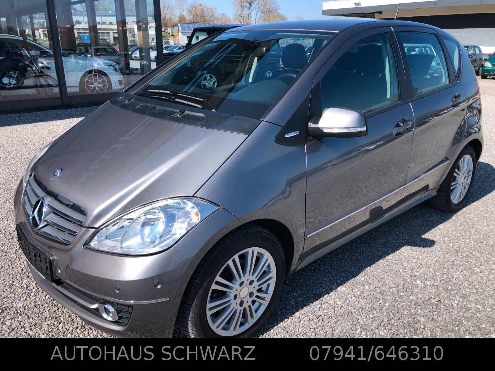 Mercedes-Benz A 180 Autotronic ELEGANCE*AHK*Park-Assistent*2.H