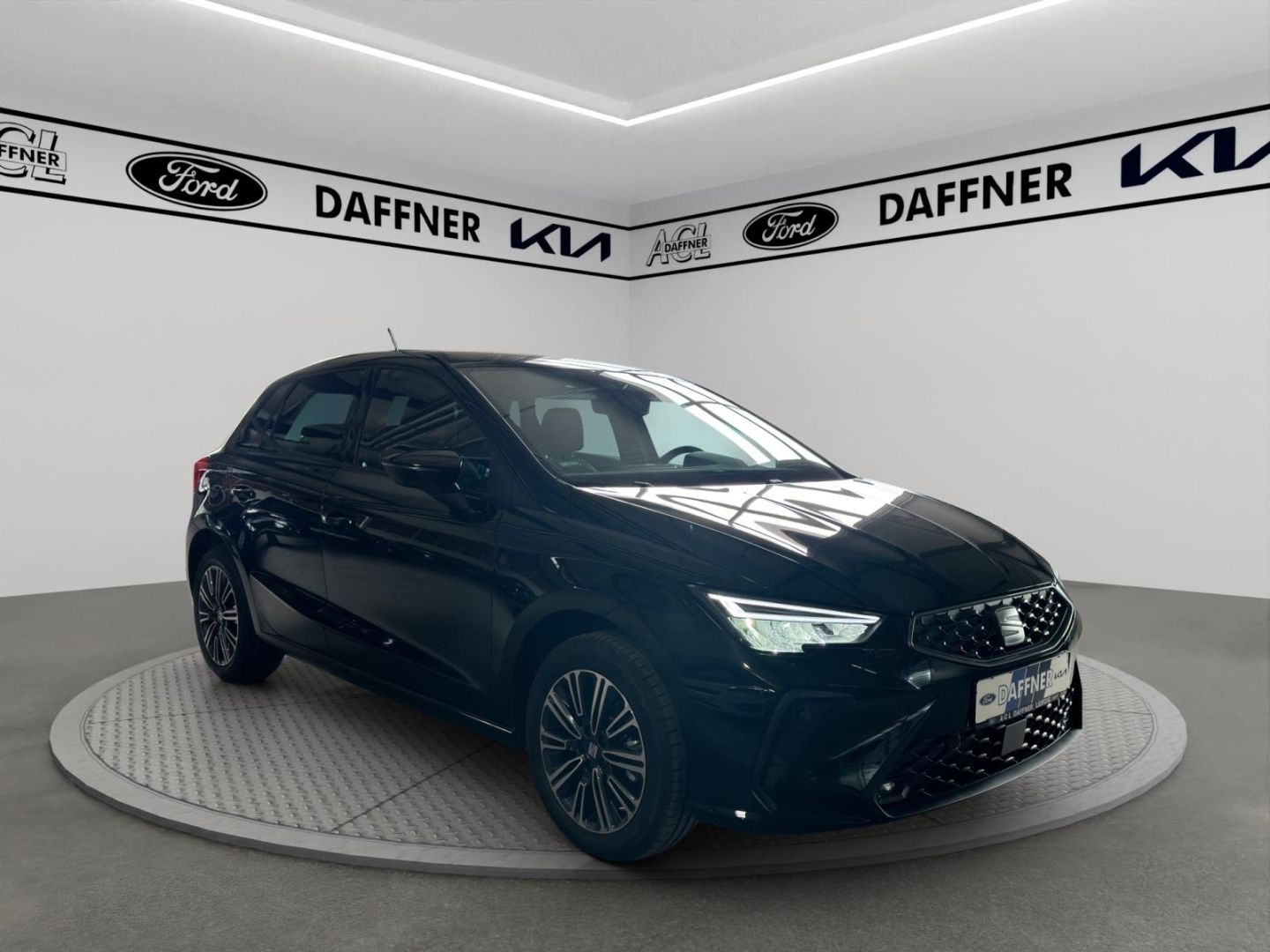 Fahrzeugabbildung SEAT Ibiza 1.0 TSI 85 kW Style Navi LED Digitales Coc