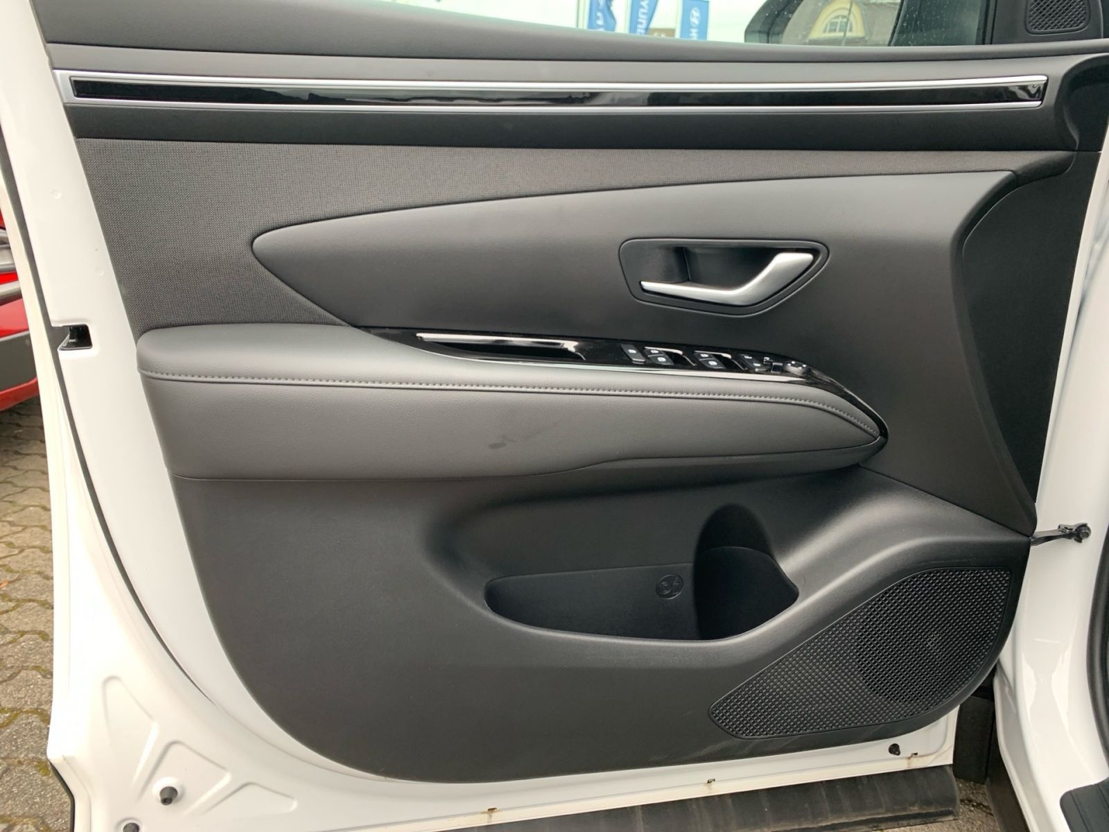 Fahrzeugabbildung Hyundai TUCSON 1.6 T-GDI Plug-In Hybrid 4WD LED